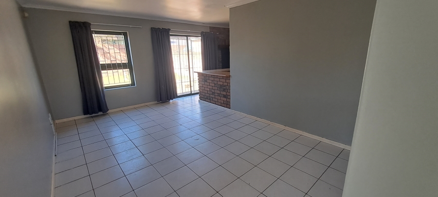 2 Bedroom Property for Sale in Vredenburg Western Cape